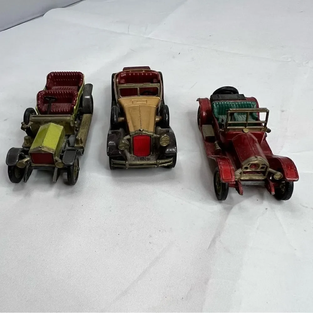 1969 Matchbox “Models Of Yesteryear” Toy Cars